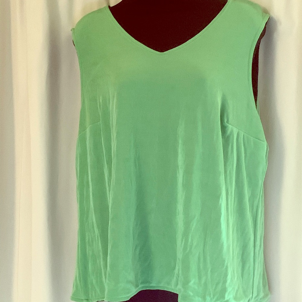 Citiknits reversible navy lime tank